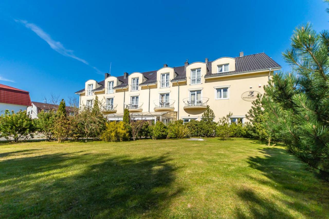 Pensjonat Zenit Ustronie Morskie Exterior foto